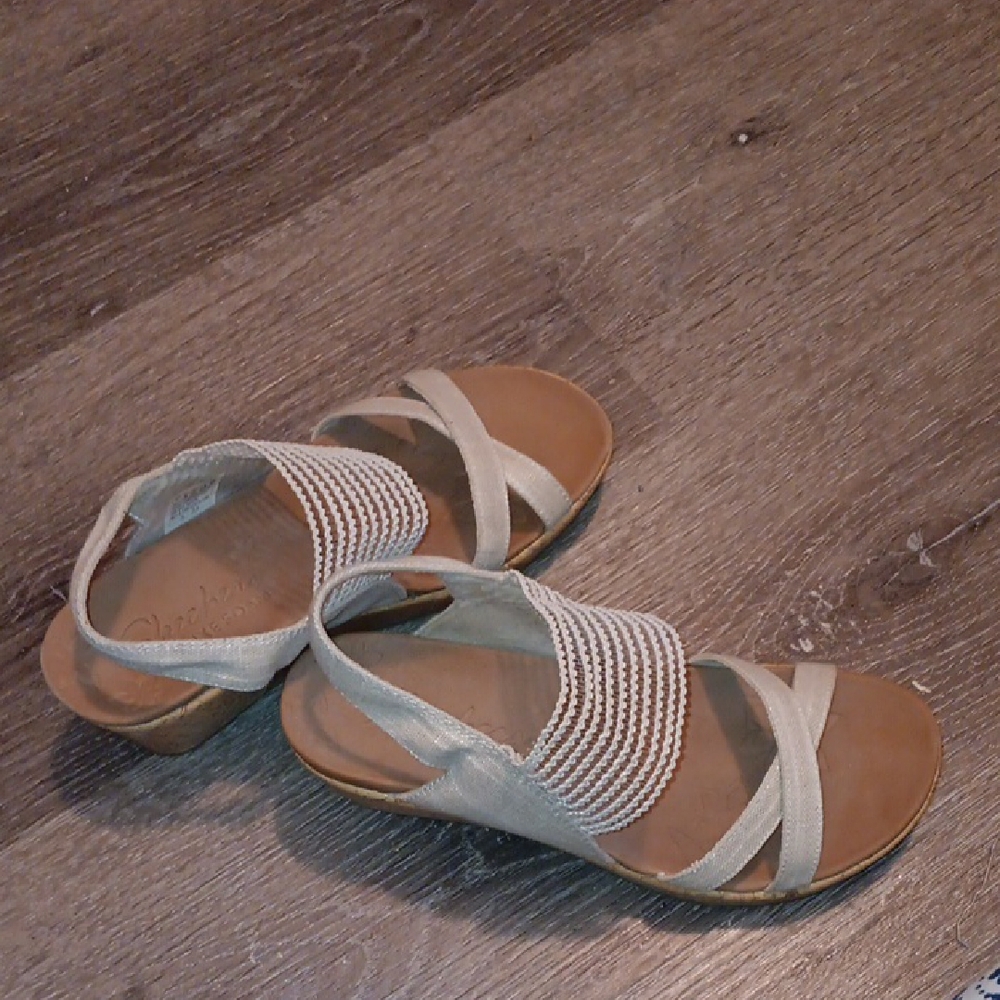 Skechers Beige Strappy Cork Sandals - Picture 7 of 11